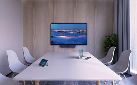 Desk, Wall, or Anywhere: Flexible Mounting Options with Yealink A40
