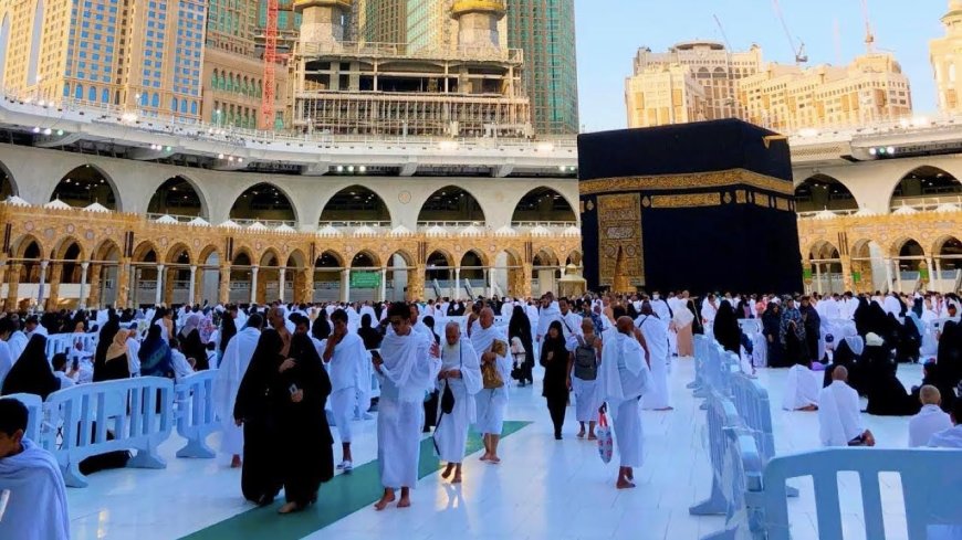 Experience the Best Umrah Packages UK Travel