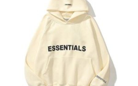 Essentials Hoodie with the Perfect Feel: A Timeless Blend of Comfort and Style
