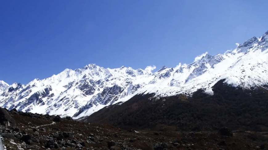 Manaslu Circuit Trekking: Nepal’s Hidden Himalayan Gem