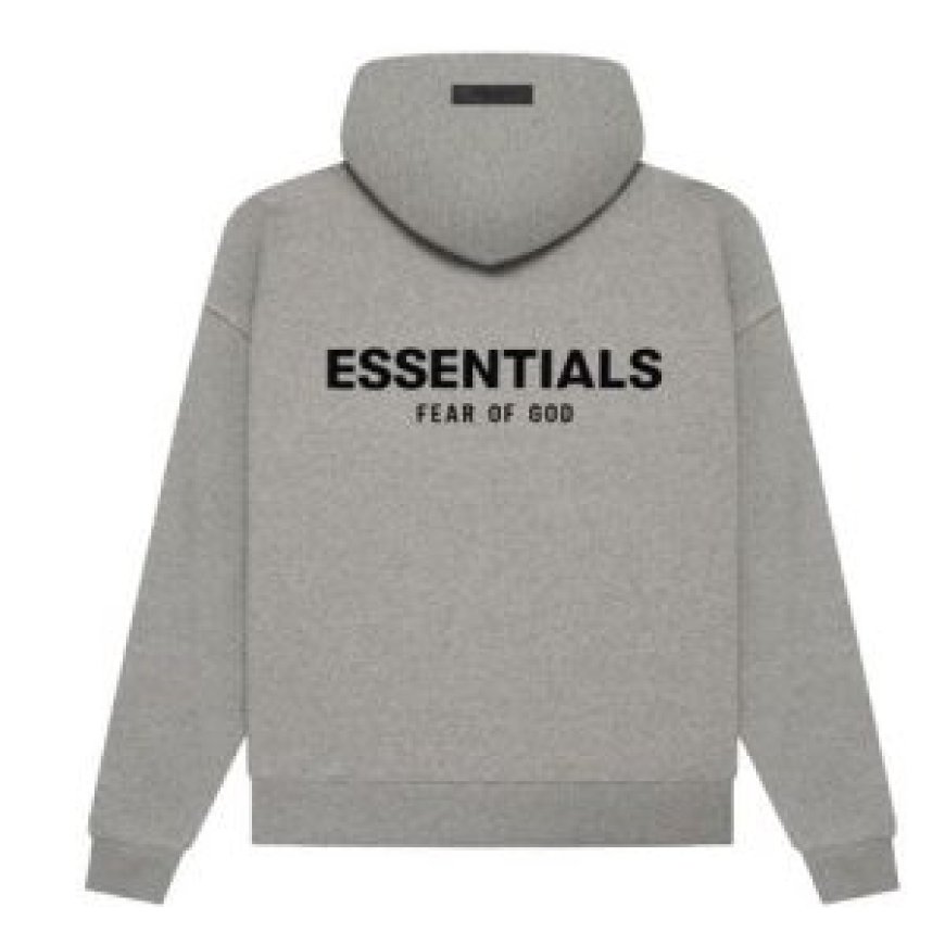 Essentials Hoodie – Clean Design Meets Cozy Street Vibes