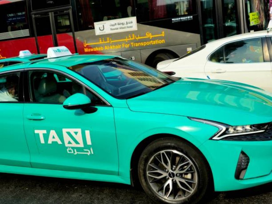 How to Find the Best Umrah Taxi for Your Holy Trip