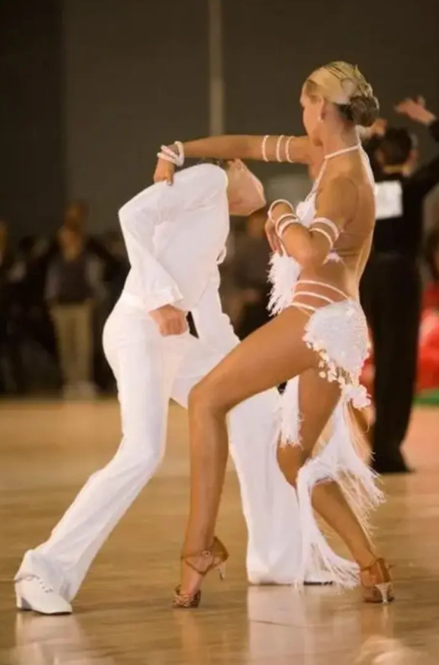 Discover the Joy of Movement: Ballroom Dancing and Social Dance Classes Near You