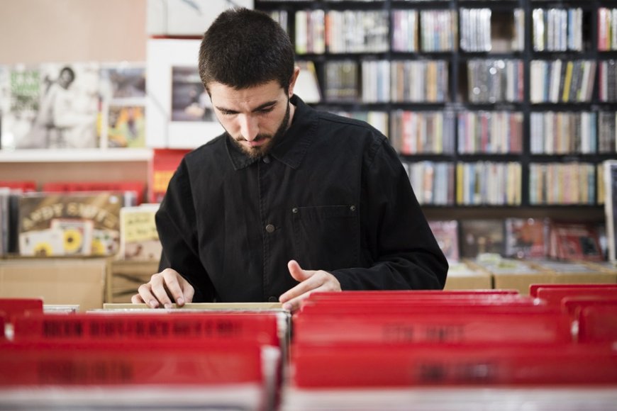 Step into Spiritual Enlightenment with Nusraa The Most Trusted Islamic Books Shop in Pakistan
